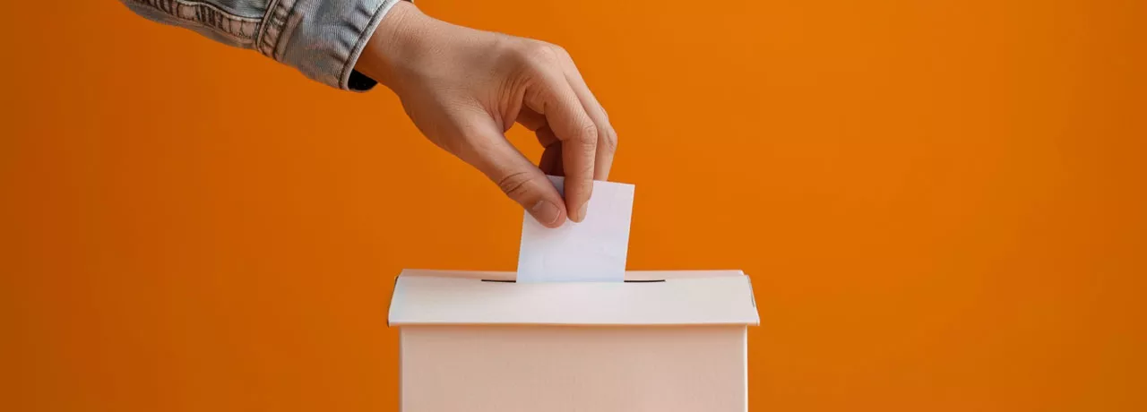 Employee nominating their colleague through a rewards and recognition strategy 