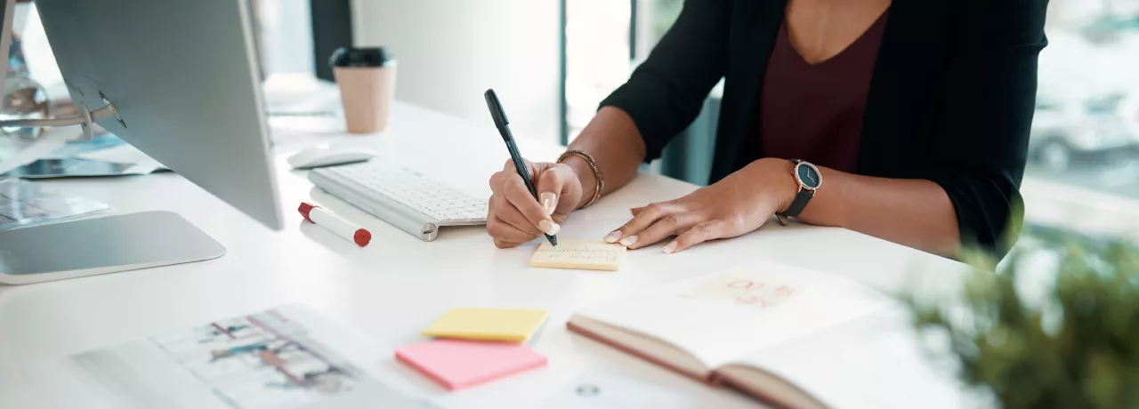 Employee analyzing results to measure employee engagement programs results