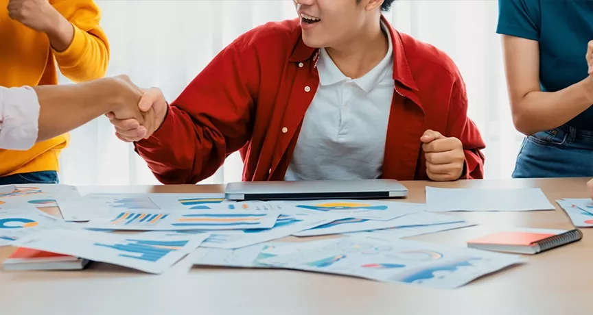 How to Create a Positive Supportive Workplace (That Employees Won’t Leave)